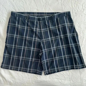 PGA Tour Golf Shorts Mens Size 44 Navy Blue Plaid Quick Dry 9" Inseam Flat Front